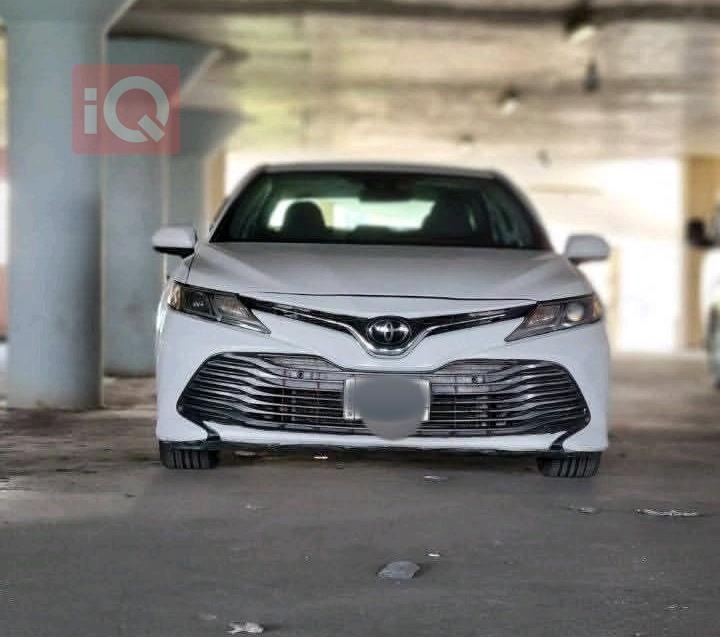 تۆیۆتا کامری